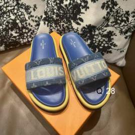 Picture of Louis Vuitton Slippers _SKULVsz38-45H0309297